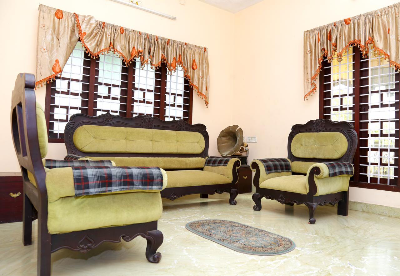 Daffodils Homestay Alappuzha Buitenkant foto